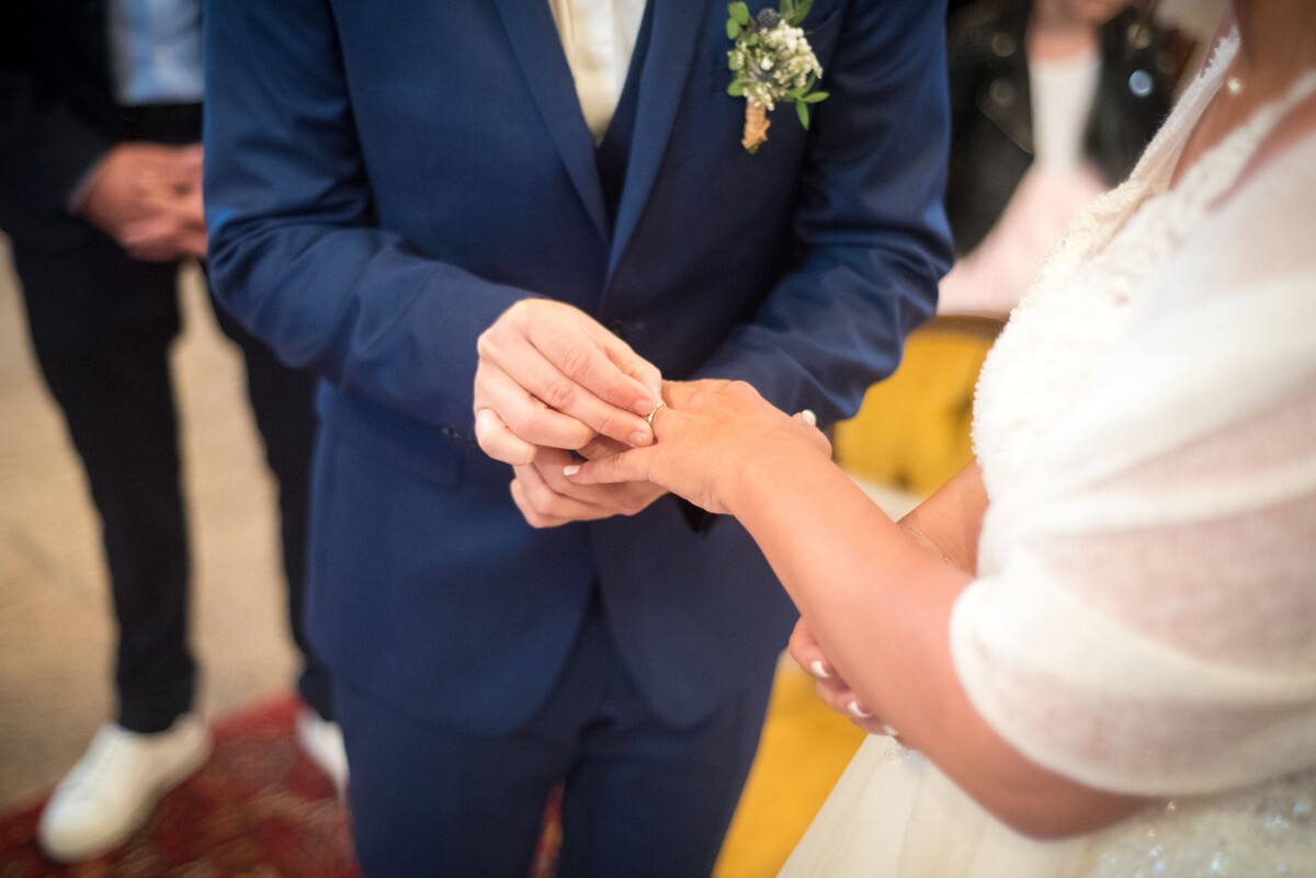 mariage ceremonie bague mariee